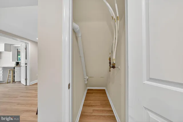 $1,999,990 | 2828 North Van Buren Street, Arlington, VA 22213