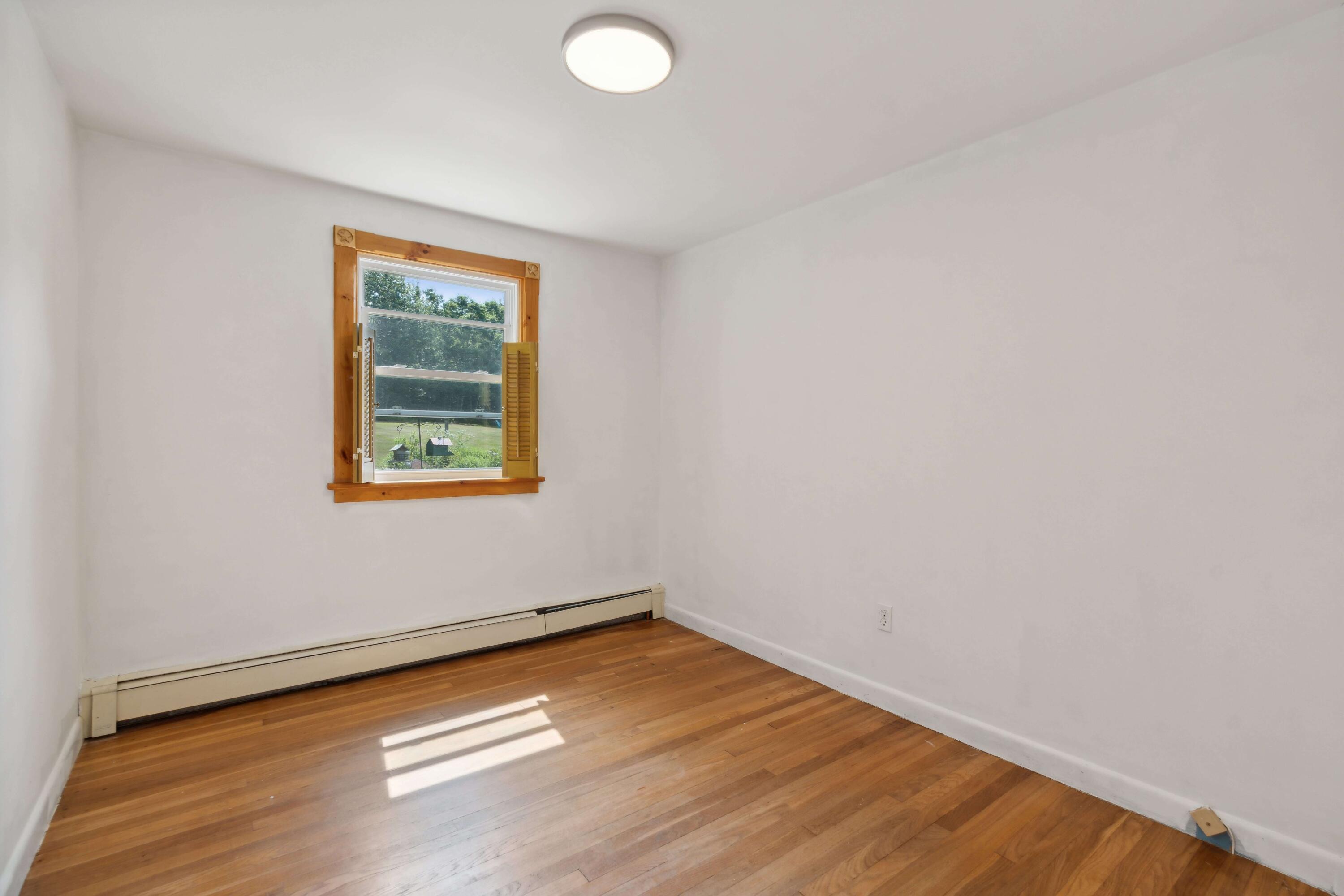 18 North Harbor Cemetery Road Friendship, ME 04547 - Photo 25 of 55 bedroom 1