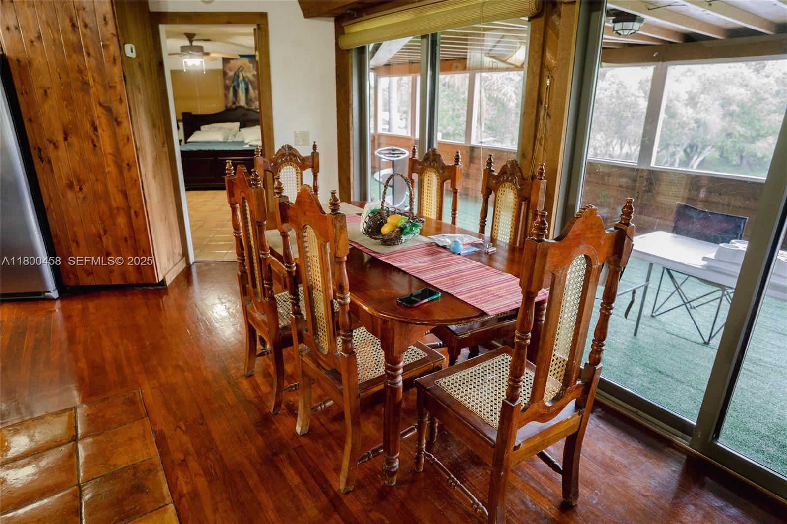 North Okeechobee Okeechobee, FL 34972 - Photo 12 of 23 a dining room with furniture and wooden floor