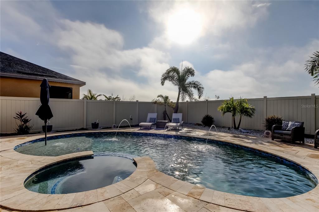 10141 Newminster Loop Ruskin, FL 33573 - Photo 2 of 77