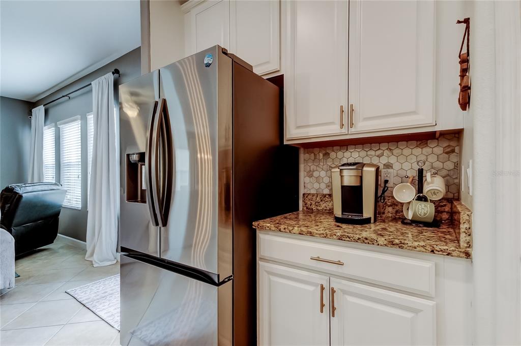 10141 Newminster Loop Ruskin, FL 33573 - Photo 27 of 77