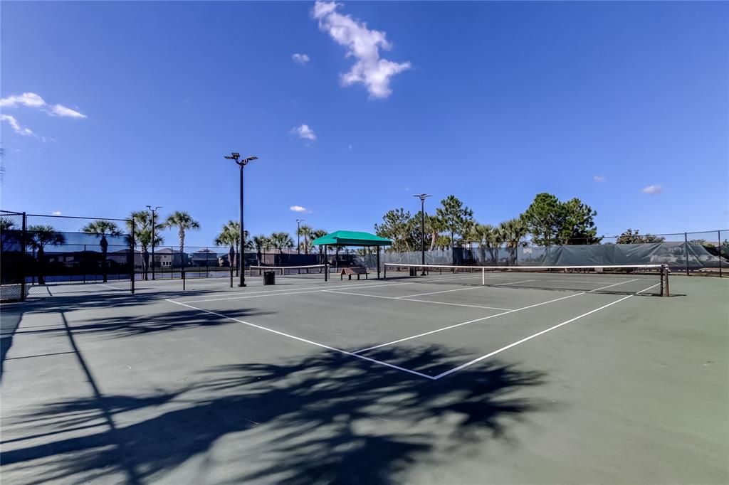 10141 Newminster Loop Ruskin, FL 33573 - Photo 77 of 77 a view of a tennis court