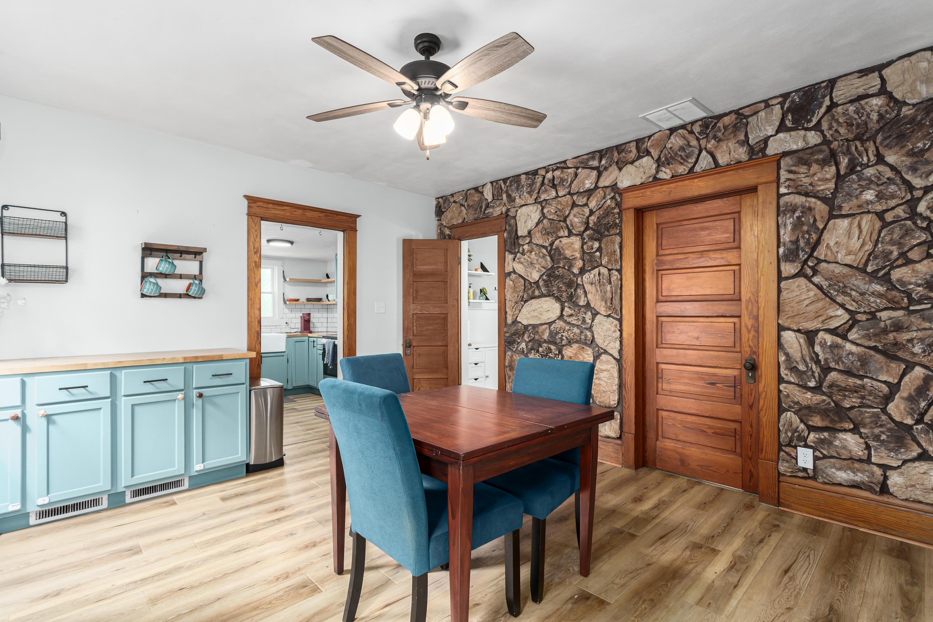 212 Madison Street DeForest, WI 53532 - Photo 7 of 25