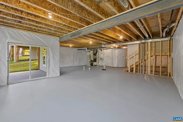 a picture of a wall with a white wall