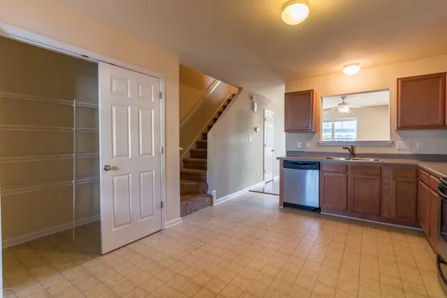 $1,350 | 303 Caldwell Loop, Jacksonville, NC 28546