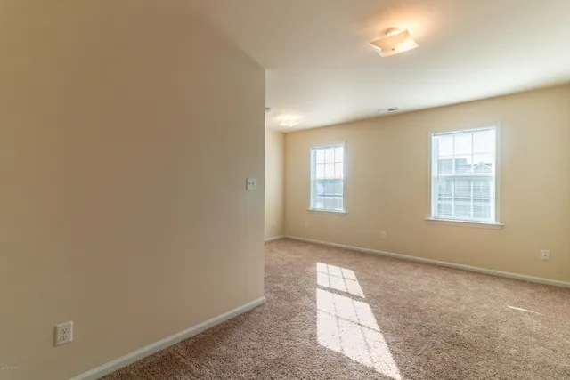 $1,350 | 303 Caldwell Loop, Jacksonville, NC 28546