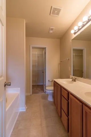 $1,350 | 303 Caldwell Loop, Jacksonville, NC 28546