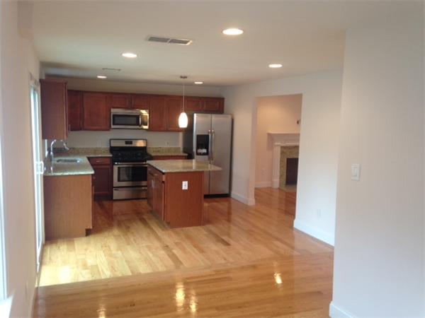 7 Pitt Road Framingham, MA 01701 - Photo 3 of 11 Gallery Image 3