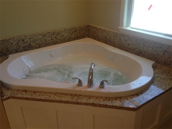 7 Pitt Road Framingham, MA 01701 - Photo 10 of 11 Gallery Image 10