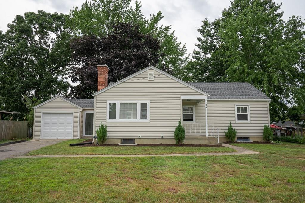 106 Mandalay Road Chicopee, MA 01020 - Photo 1 of 25 Gallery Image 1