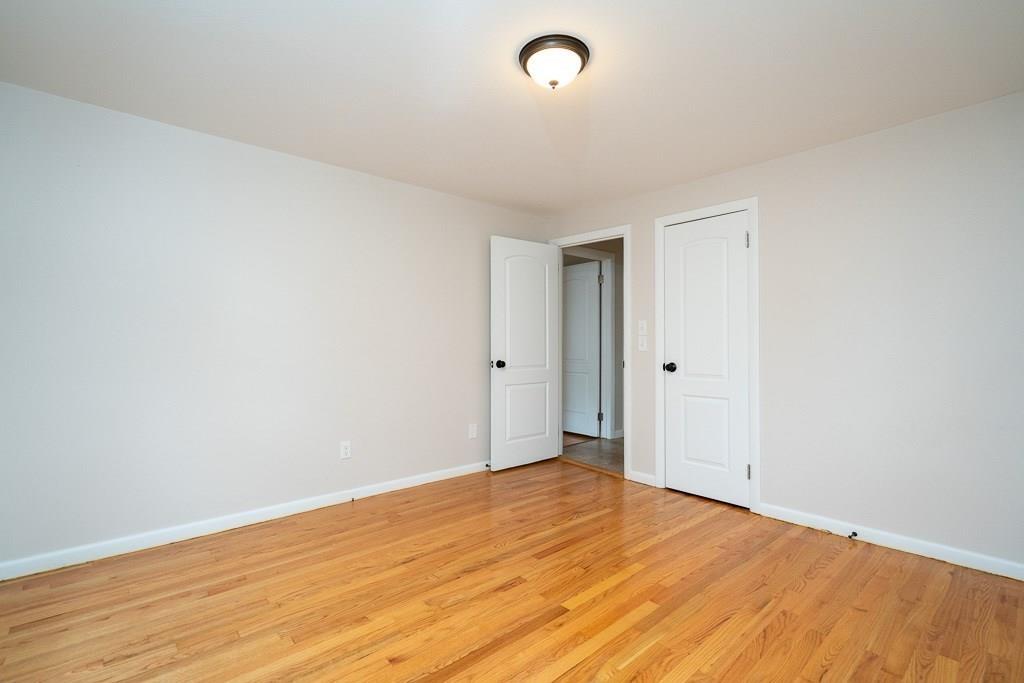 106 Mandalay Road Chicopee, MA 01020 - Photo 14 of 25 Gallery Image 14