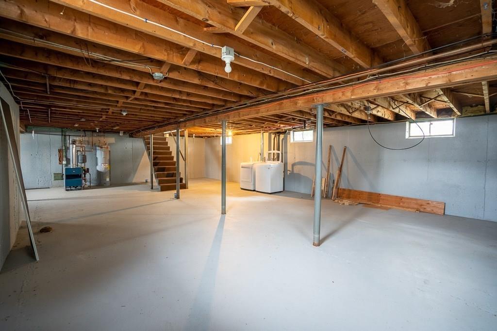 106 Mandalay Road Chicopee, MA 01020 - Photo 19 of 25 Gallery Image 19
