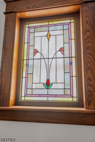 489 Maple Avenue Teaneck, NJ 07666 - Photo 4 of 12