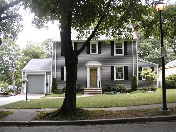 23 St Elmo Road Worcester, MA 01602 - Photo 1 of 20