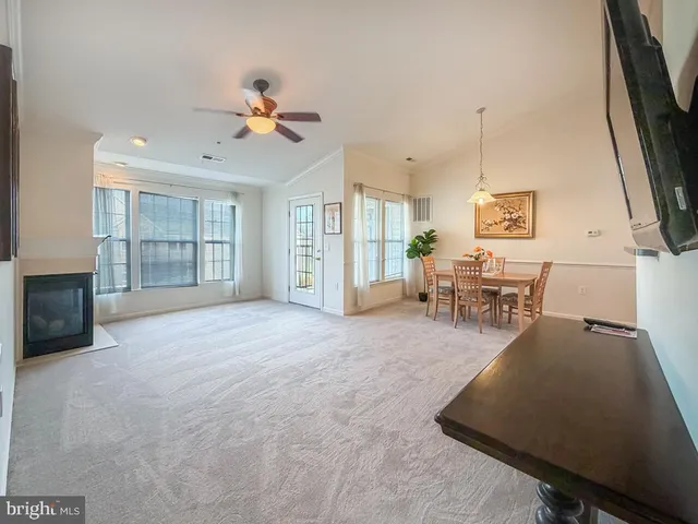 $285,000 | 1506 Moore Street, Unit 301, Bristol, PA 19007