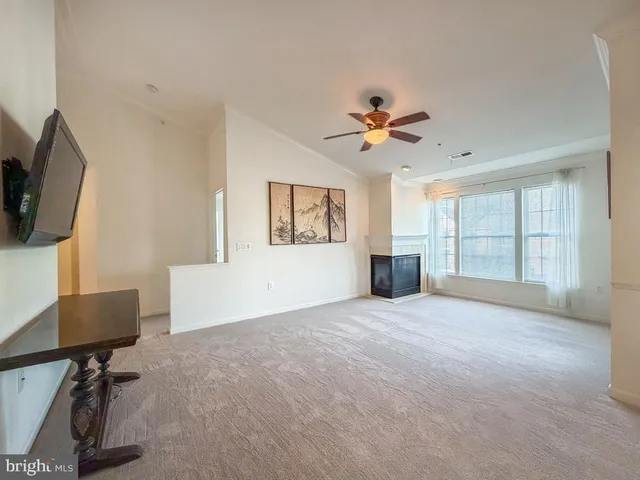 $285,000 | 1506 Moore Street, Unit 301, Bristol, PA 19007