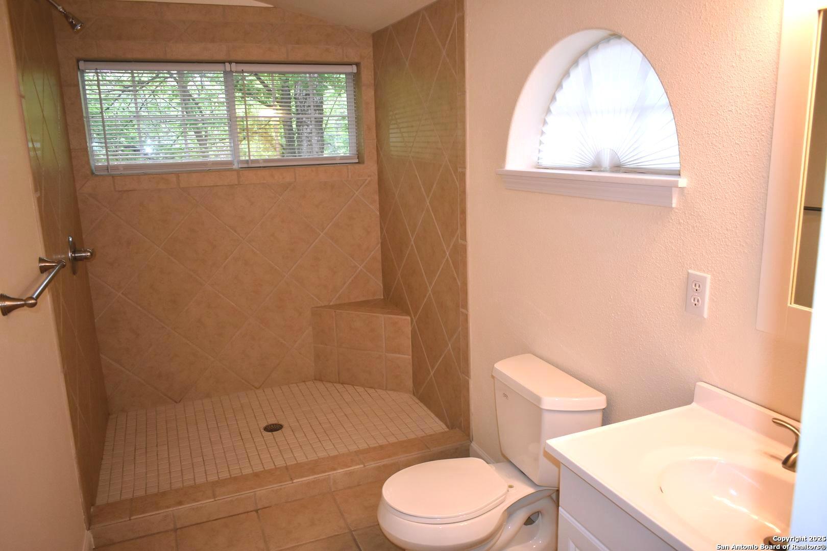 602 B 10th Street Bandera, TX 78003 - Photo 11 of 11