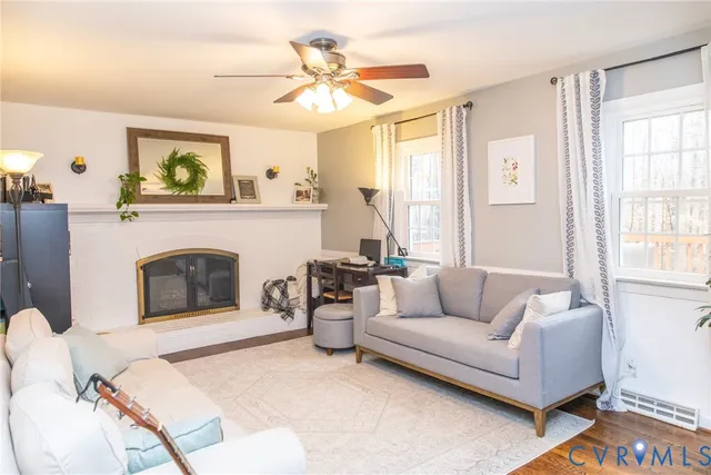 $440,000 | 12903 Edgetree Terrace, Midlothian, VA 23114