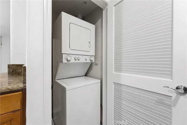 $649,000 | 2750 Artesia, Unit 458, Redondo Beach, CA 90278