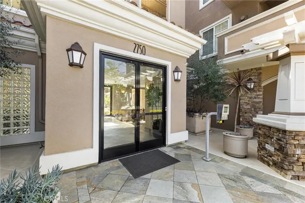 $649,000 | 2750 Artesia, Unit 458, Redondo Beach, CA 90278