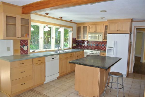 38 Old Orchard Road Groton, MA 01450 - Photo 5 of 20 Gallery Image 5