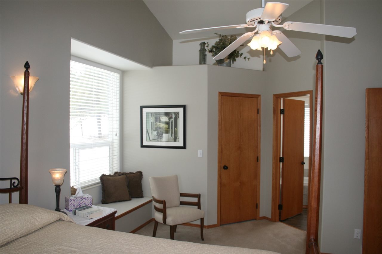 32428 North Hardesty Road Chattaroy, WA 99003 - Photo 11 of 20 Gallery Image 11
