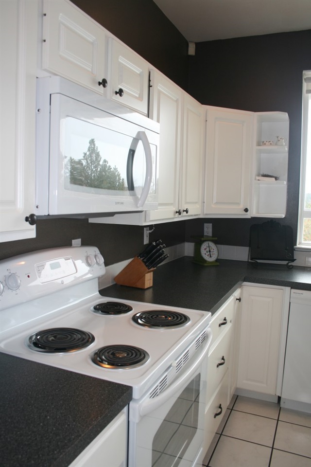 32428 North Hardesty Road Chattaroy, WA 99003 - Photo 6 of 20 Gallery Image 6