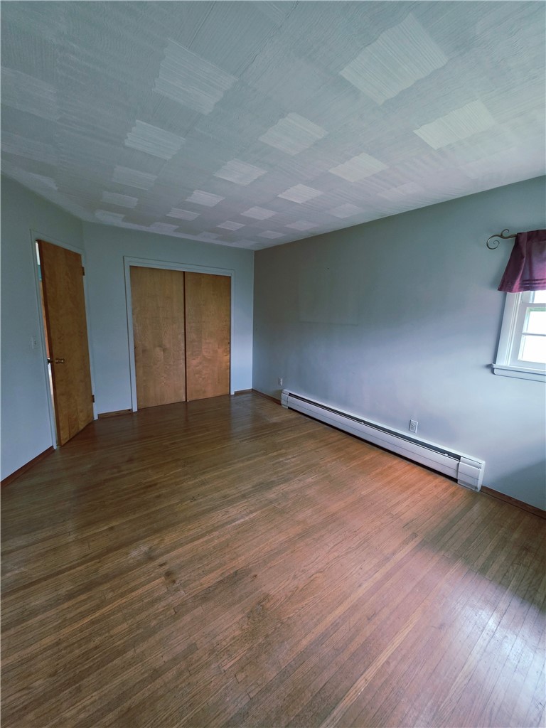 2247 Ridge Road Ontario, NY 14519 - Photo 22 of 36 Master Bedroom