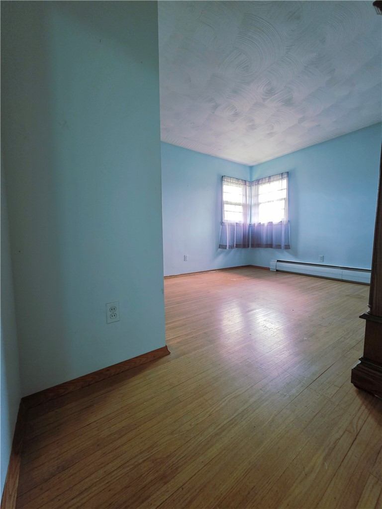 2247 Ridge Road Ontario, NY 14519 - Photo 24 of 36 2nd Bedroom