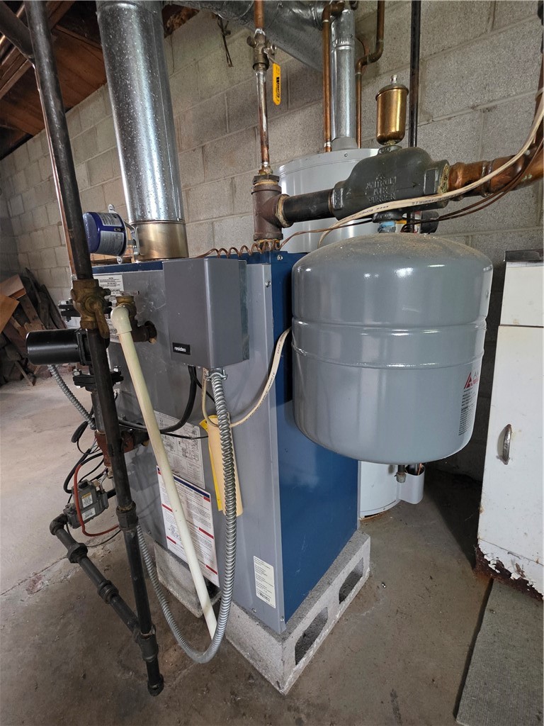 2247 Ridge Road Ontario, NY 14519 - Photo 33 of 36 Boiler System