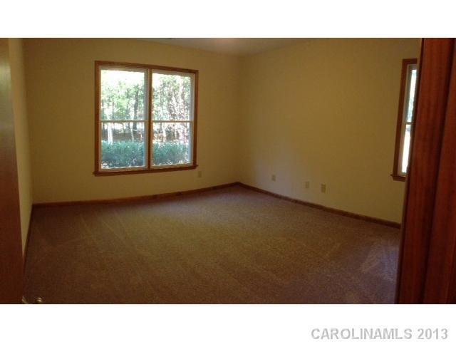 7015 Davis Road Waxhaw, NC 28173 - Photo 13 of 16 Gallery Image 13