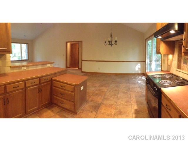 7015 Davis Road Waxhaw, NC 28173 - Photo 7 of 16 Gallery Image 7
