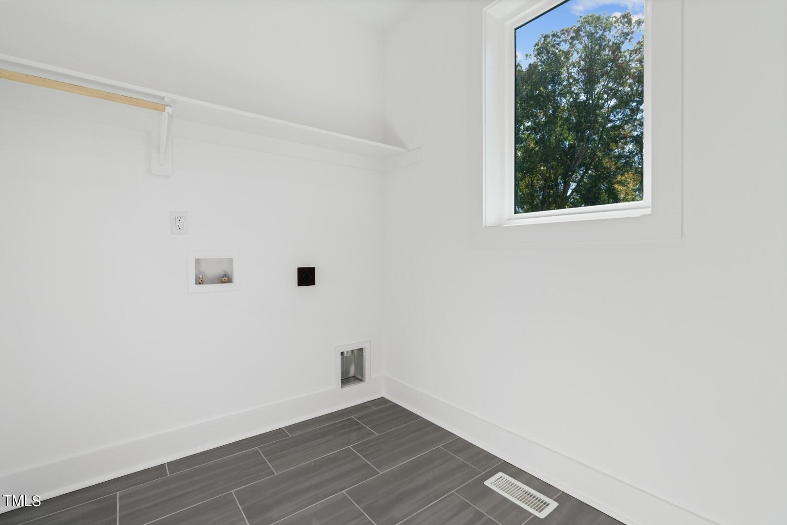 104 Farris Court Raleigh, NC 27610 - Photo 31 of 57 DSC01947 (Large)