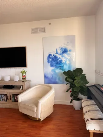 $3,250 | 888 Douglas Road, Unit 1103, Coral Gables, FL 33134