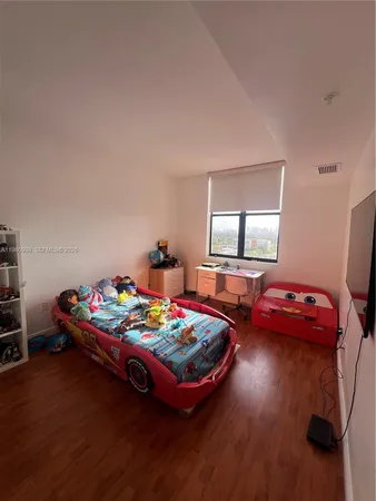 $3,250 | 888 Douglas Road, Unit 1103, Coral Gables, FL 33134