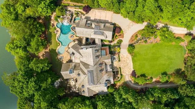 $8,995,000 | 550 Blue Heron Way, Milton, GA 30004