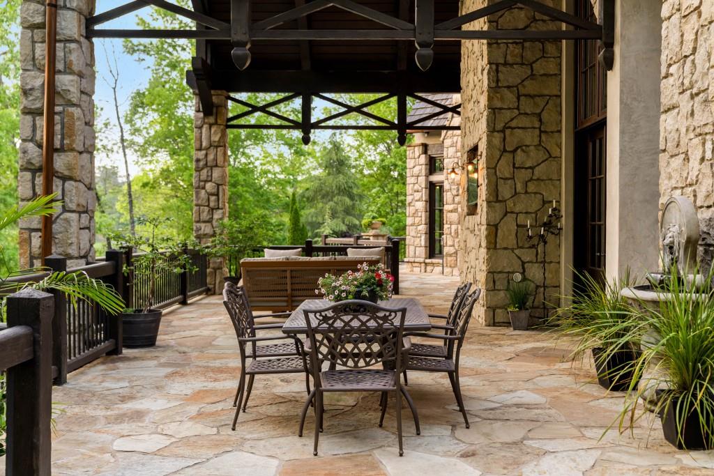 550 Blue Heron Way Milton, GA 30004 - Photo 31 of 108