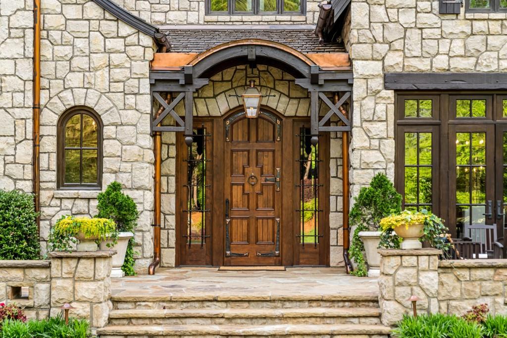 550 Blue Heron Way Milton, GA 30004 - Photo 5 of 108