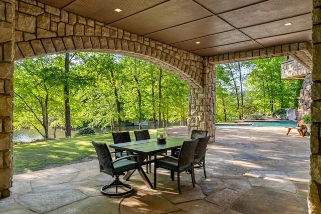 $8,995,000 | 550 Blue Heron Way, Milton, GA 30004