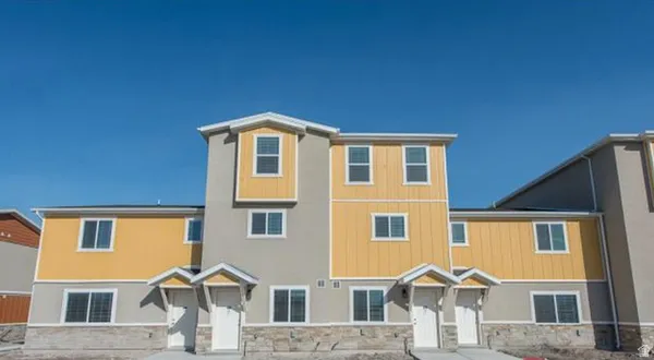 $379,900 | 226 East 630 North, Vineyard, UT 84059