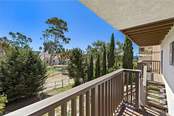 $1,399,000 | 158 Calle Redondel, San Clemente, CA 92672