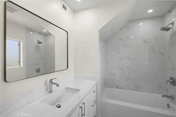 $1,399,000 | 158 Calle Redondel, San Clemente, CA 92672