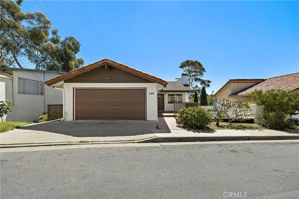 $1,399,000 | 158 Calle Redondel, San Clemente, CA 92672