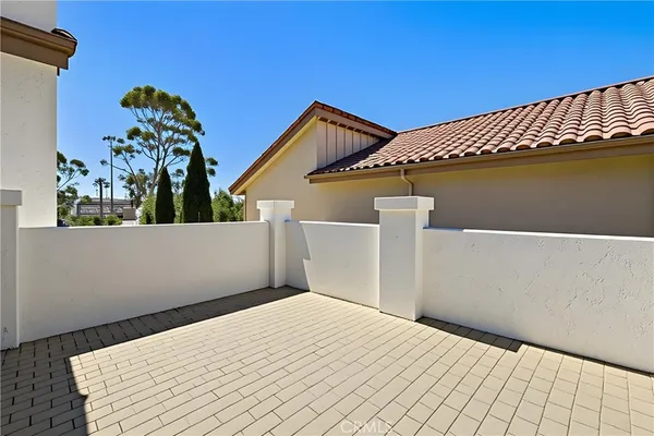 $1,399,000 | 158 Calle Redondel, San Clemente, CA 92672