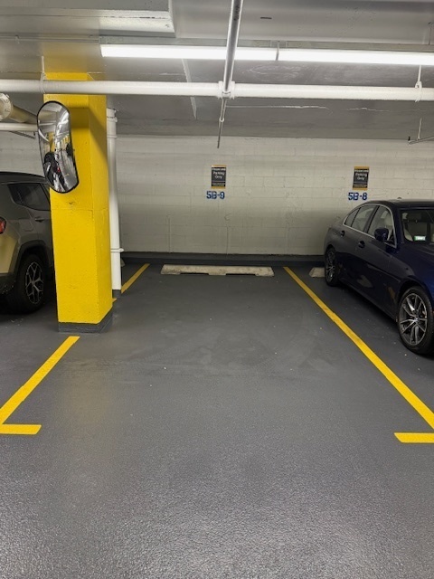 111 East Chestnut Street, Unit P5B9 Chicago, IL 60611 - Photo 2 of 3 a view of a room with gym equipment