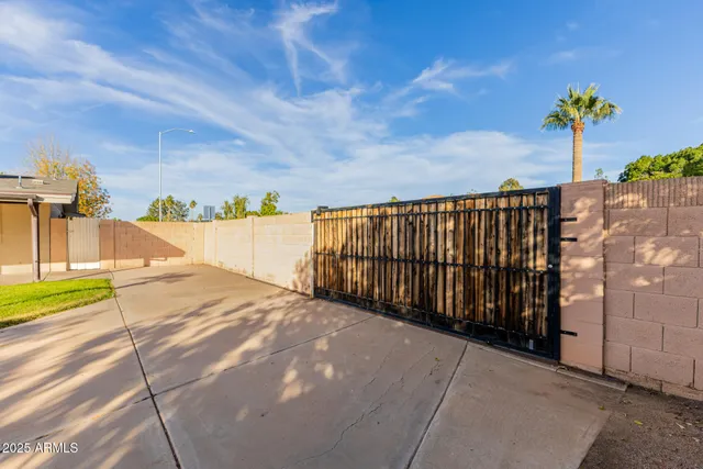 $499,000 | 2559 East Elmwood Street, Mesa, AZ 85213