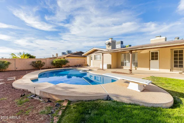 $499,000 | 2559 East Elmwood Street, Mesa, AZ 85213