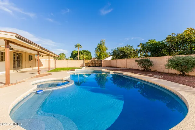 $499,000 | 2559 East Elmwood Street, Mesa, AZ 85213