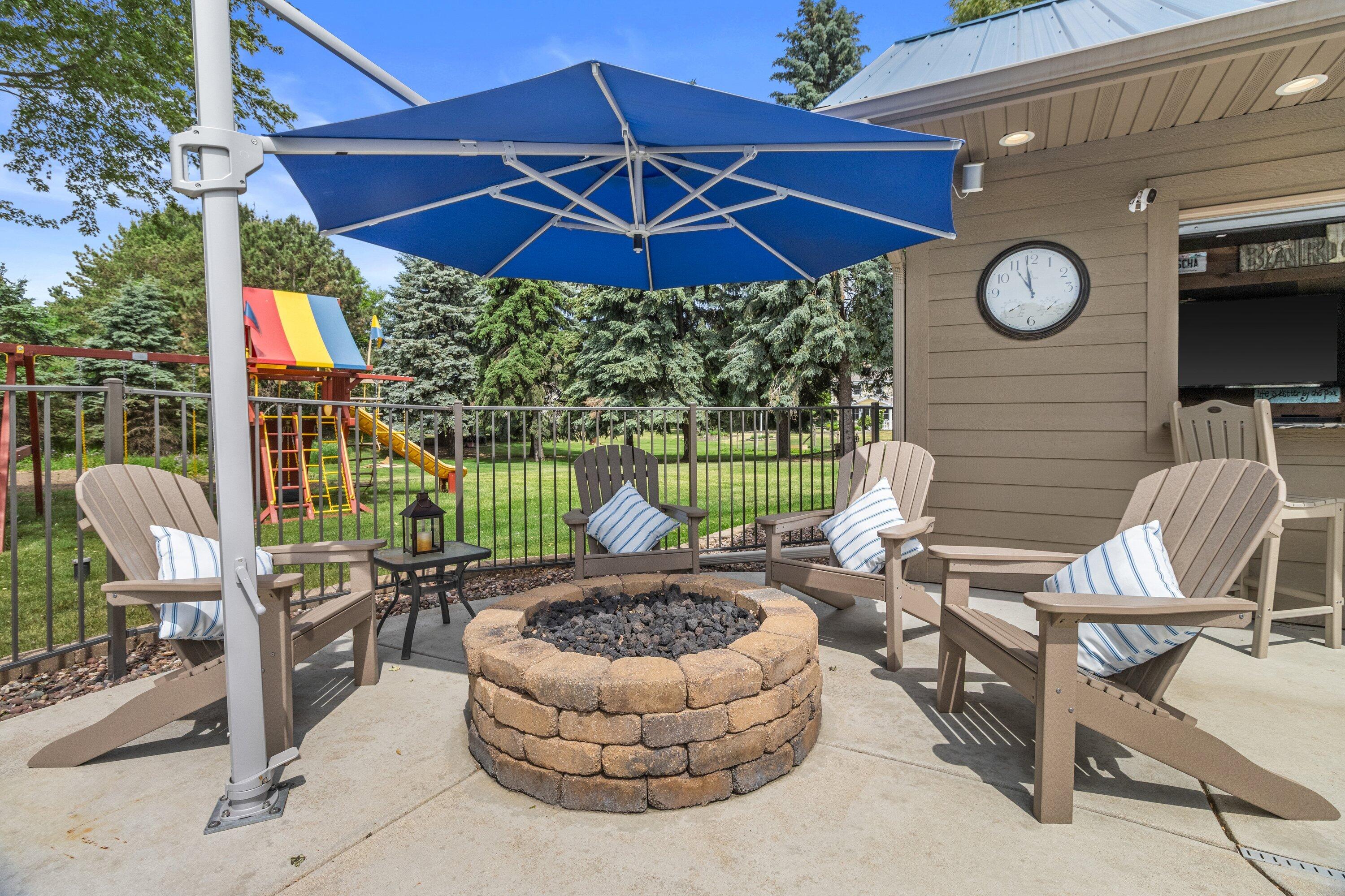 W318N377 Whitetail Run Delafield, WI 53018 - Photo 6 of 61 Firepit