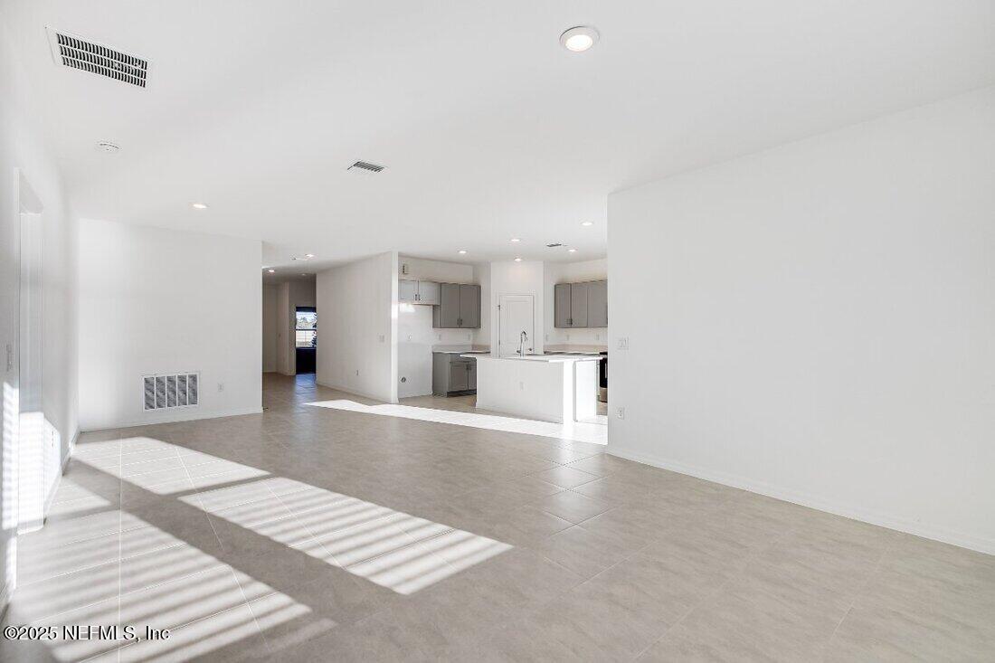 8525 Lilias Circle Jacksonville, FL 32219 - Photo 10 of 32 hj-fl-jacksonville-coopers-meadow-ficus-